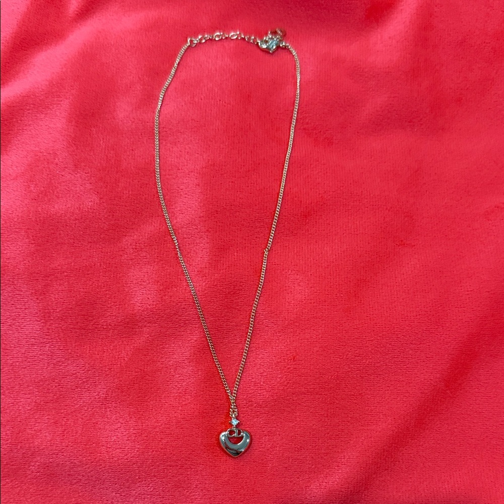 Elegant Cristian Dior Gold Tone Heart Pendant Necklace